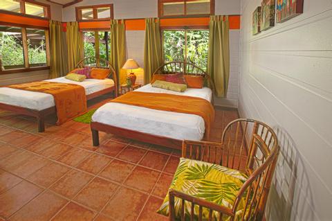 Pachira Lodge Costa Rica